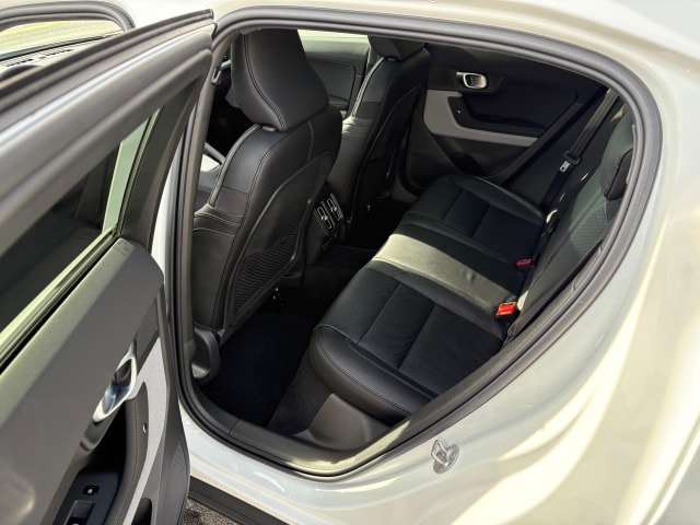 POLESTAR 2 Long Range Single Motor-image-6