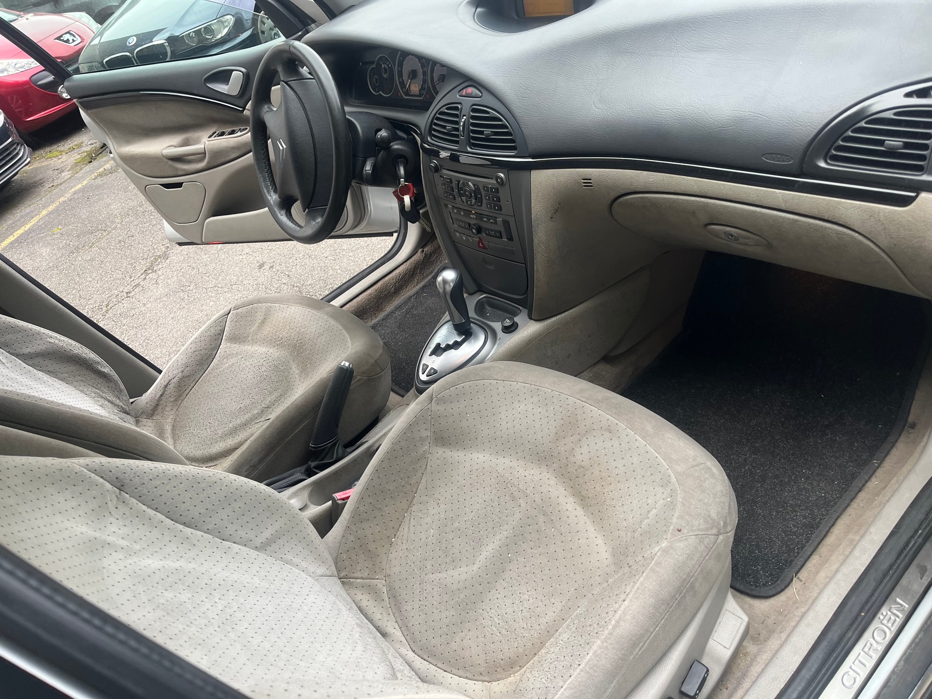 CITROEN C5 Break 2.0i Exclusive-image-12