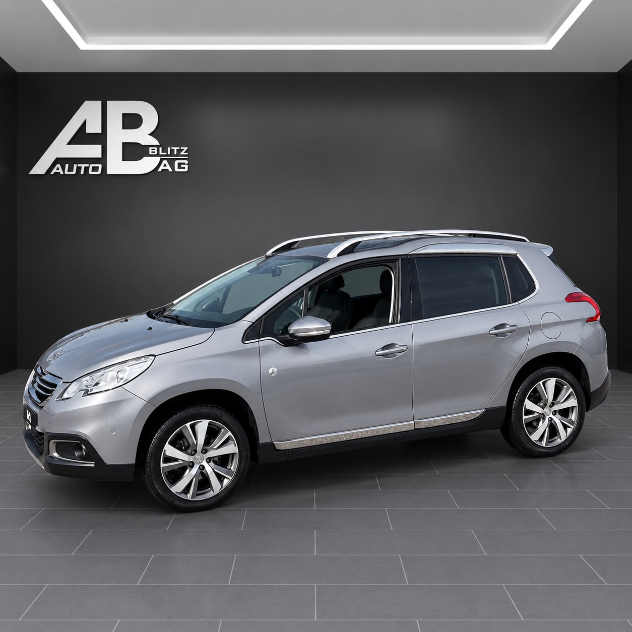 PEUGEOT 2008 1.6 VTI Crossway mit 120 PS-image-1