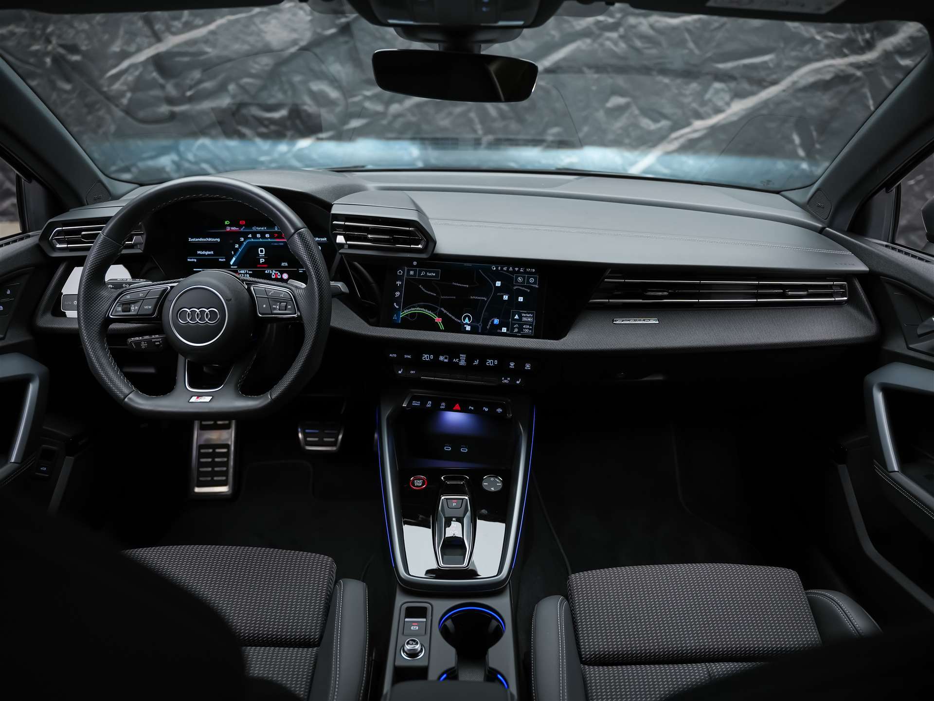 AUDI S3 Limousine TFSI quattro S-tronic *Werksgarantie*Facelift*Head-Up*-image-19