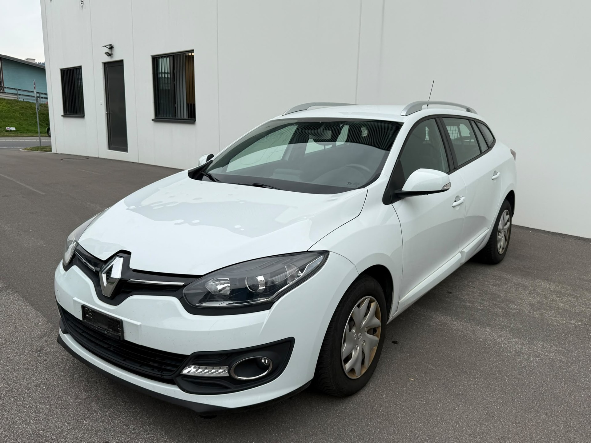 RENAULT Mégane Grandtour 1.5 dCi Bose EDC-image-3
