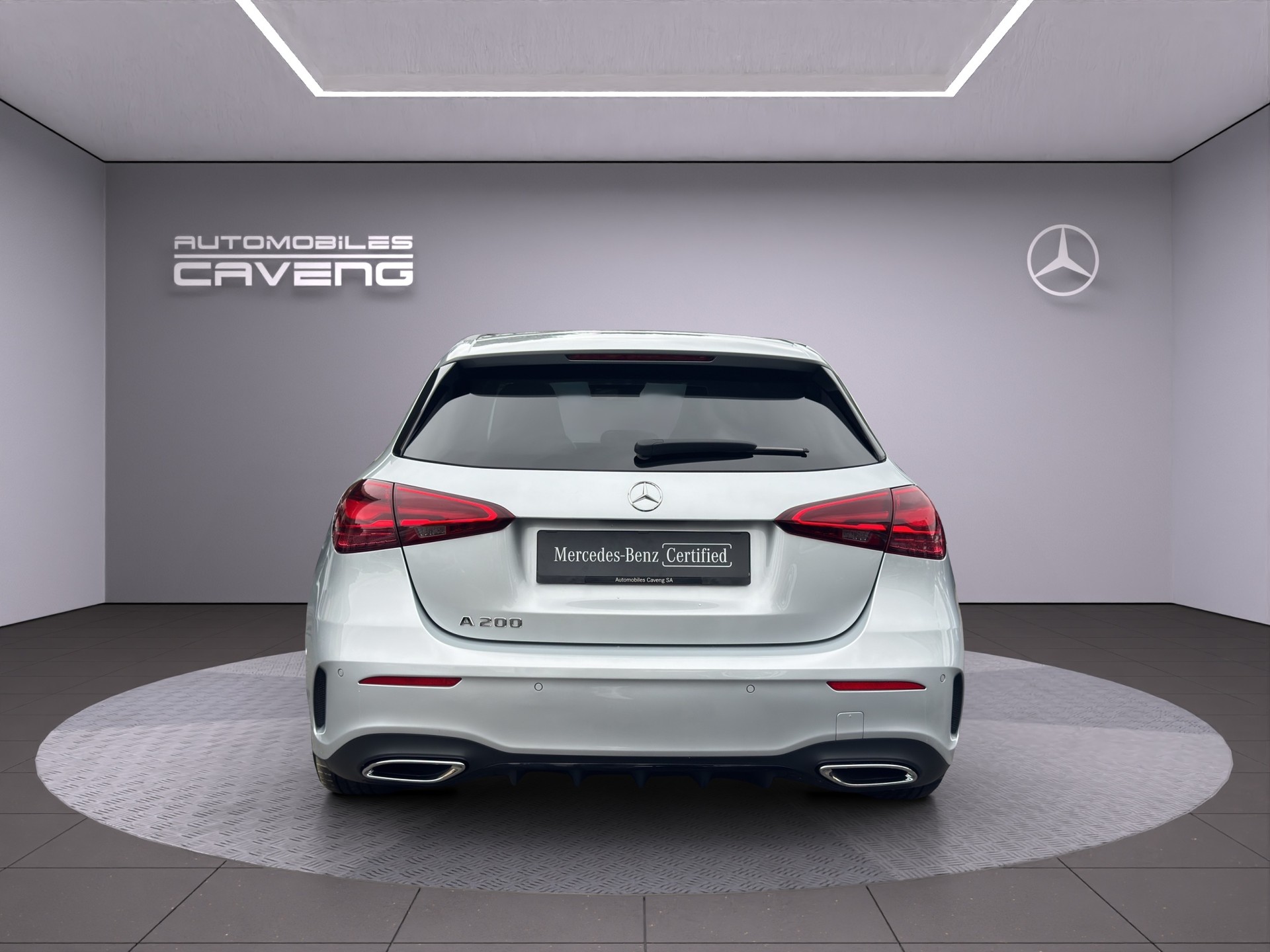 MERCEDES-BENZ A 200 AMG Line 7G-DCT-image-3