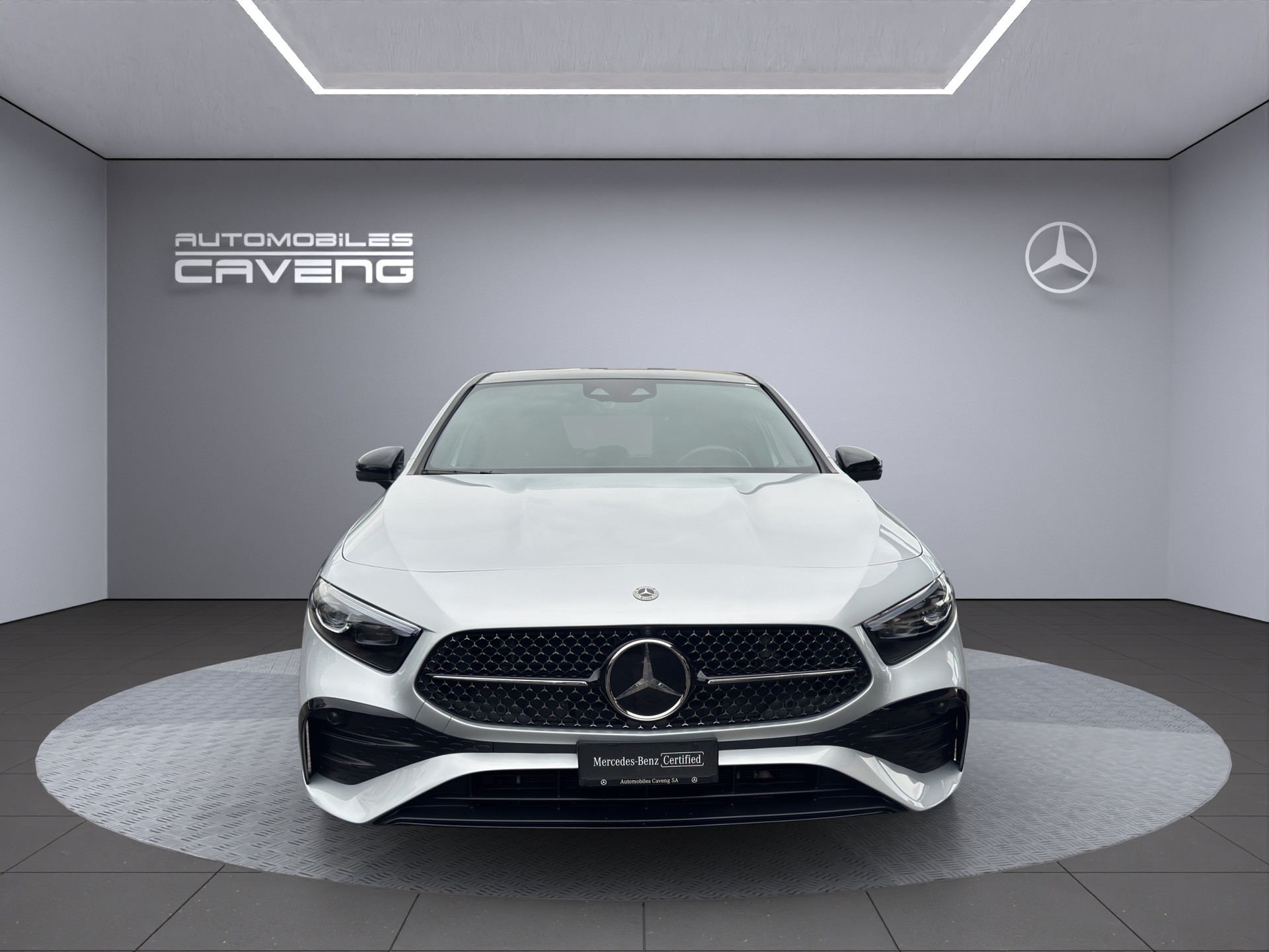 MERCEDES-BENZ A 200 AMG Line 7G-DCT-image-7