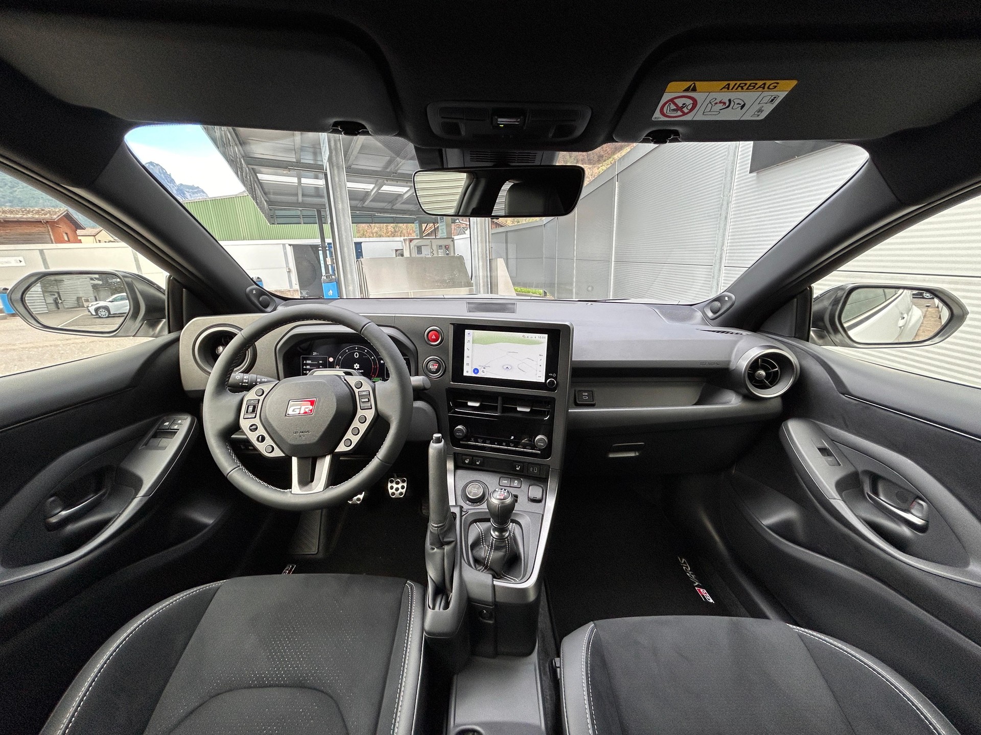 TOYOTA GR Yaris 1.6 Turbo Sport 4x4-image-9
