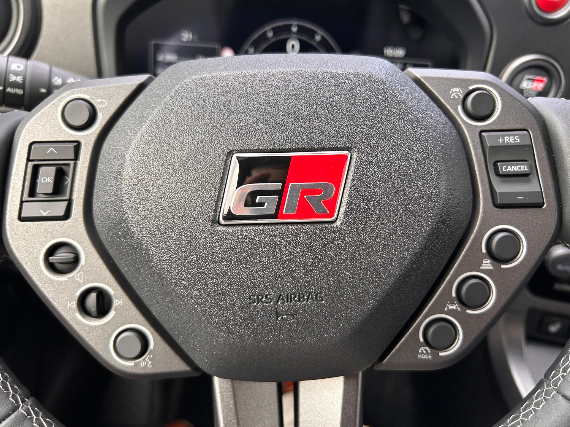 TOYOTA GR Yaris 1.6 Turbo Sport 4x4-image-15