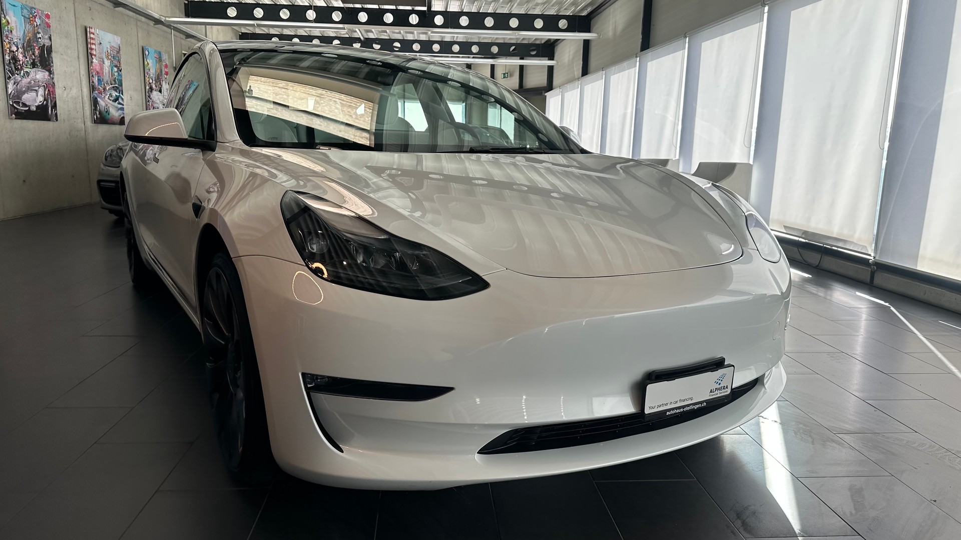 TESLA Model 3 Performance D-image-2