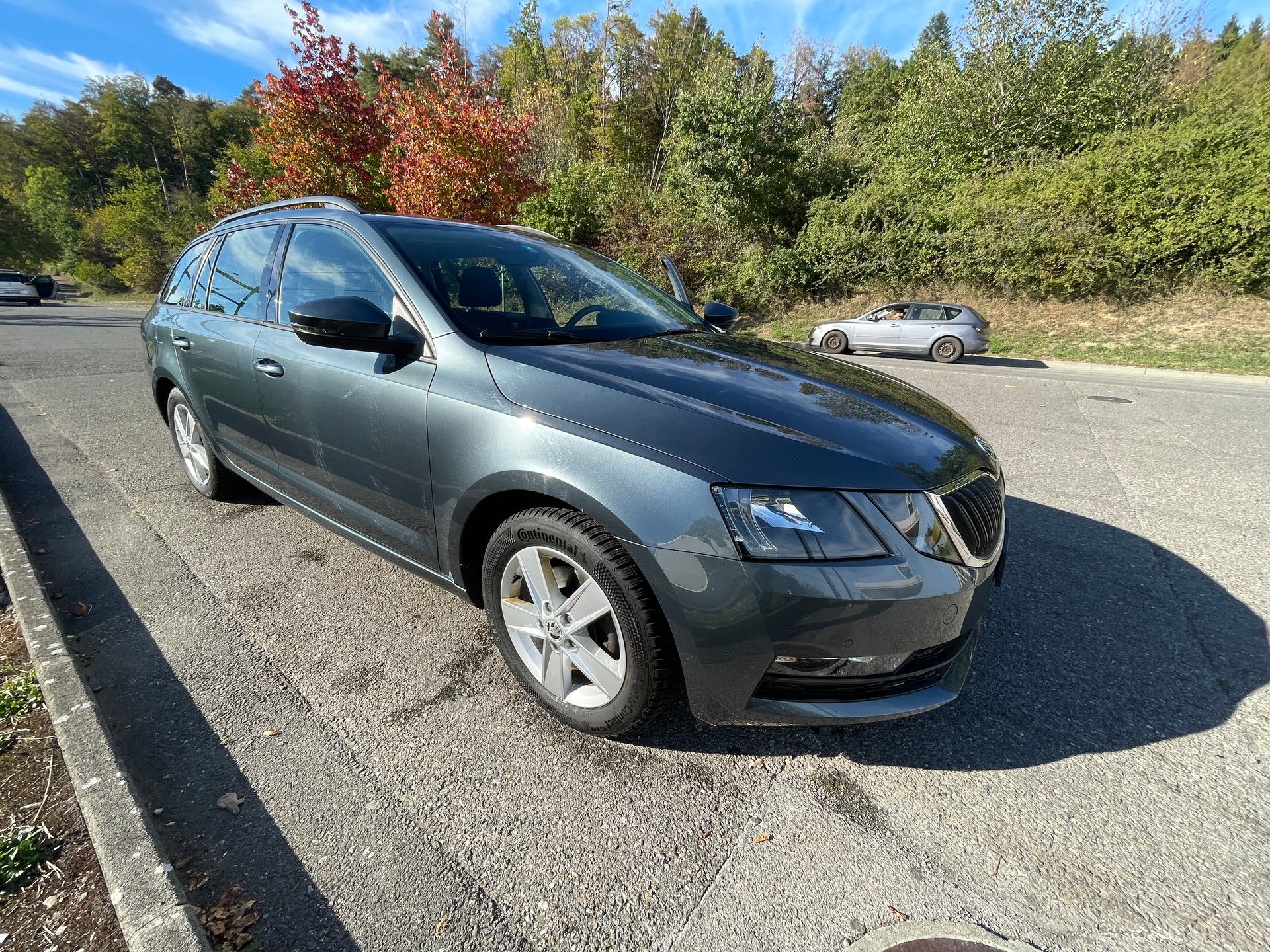 SKODA Octavia Combi 1.0 TSI Style DSG-image-1