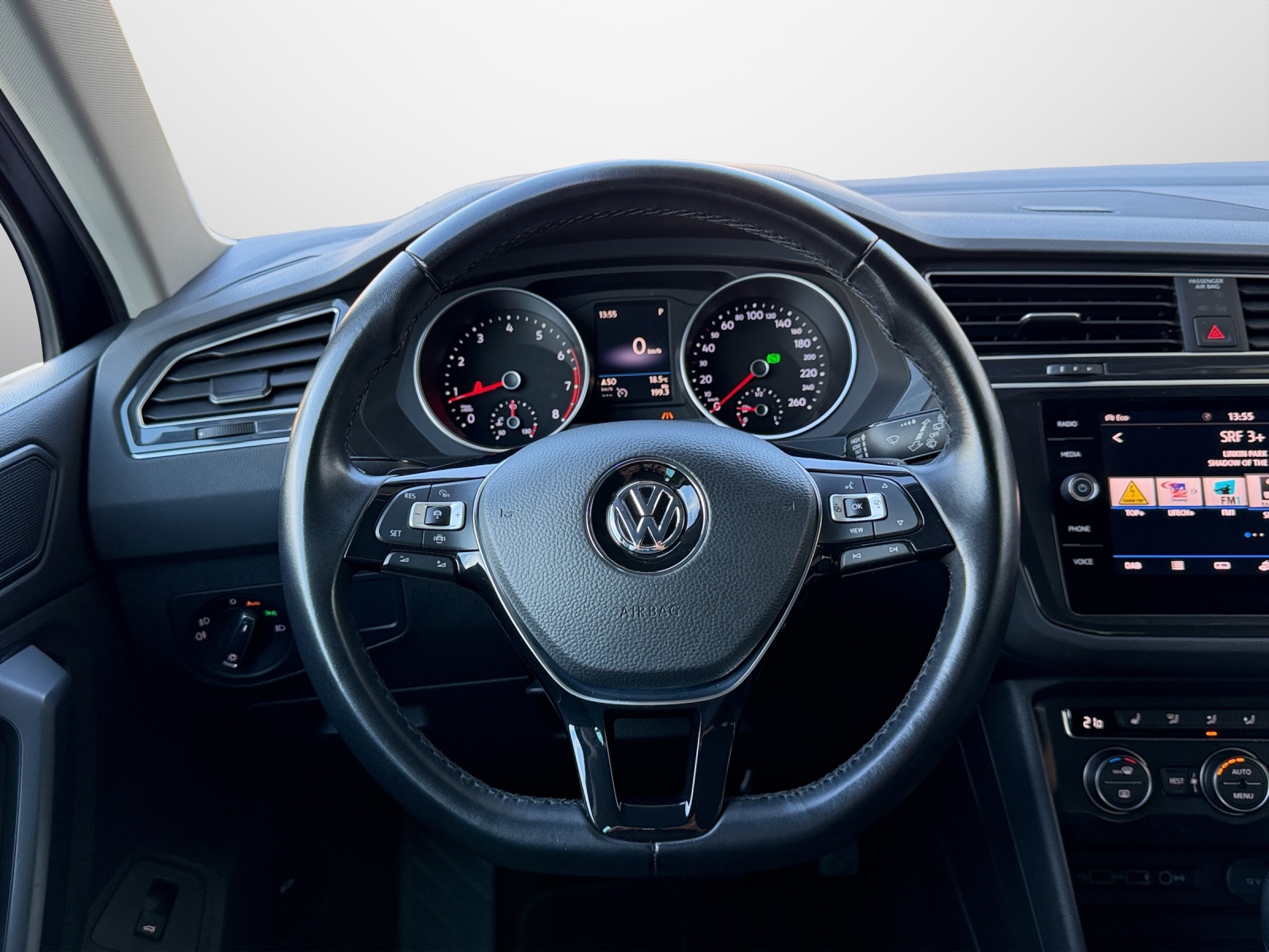 VW Tiguan 2.0 TSI Comfortline DSG 4motion-image-9