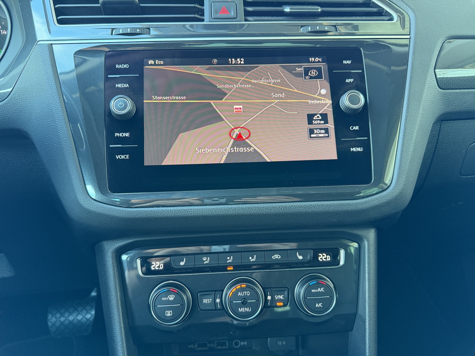 VW Tiguan 2.0 TSI Comfortline DSG 4motion-image-12