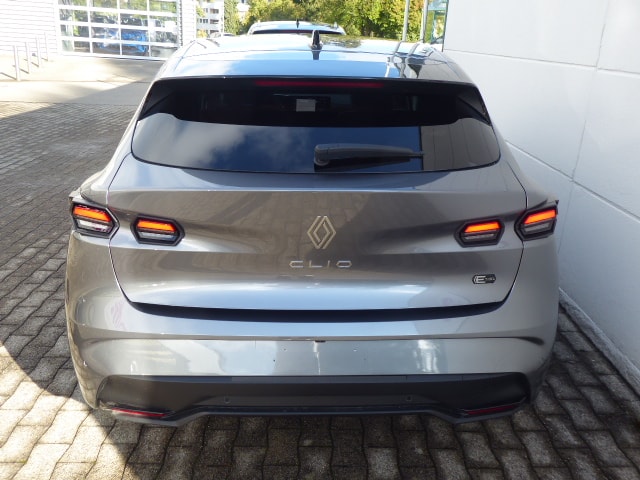 RENAULT Clio 1.8 E-Tech Techno-image-3