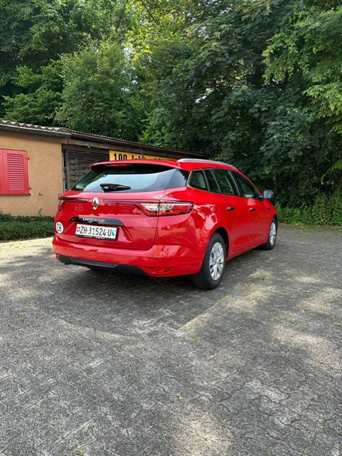 RENAULT Mégane Grandtour 1.5 dCi Business EDC-image-3