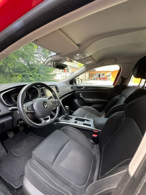 RENAULT Mégane Grandtour 1.5 dCi Business EDC-image-5
