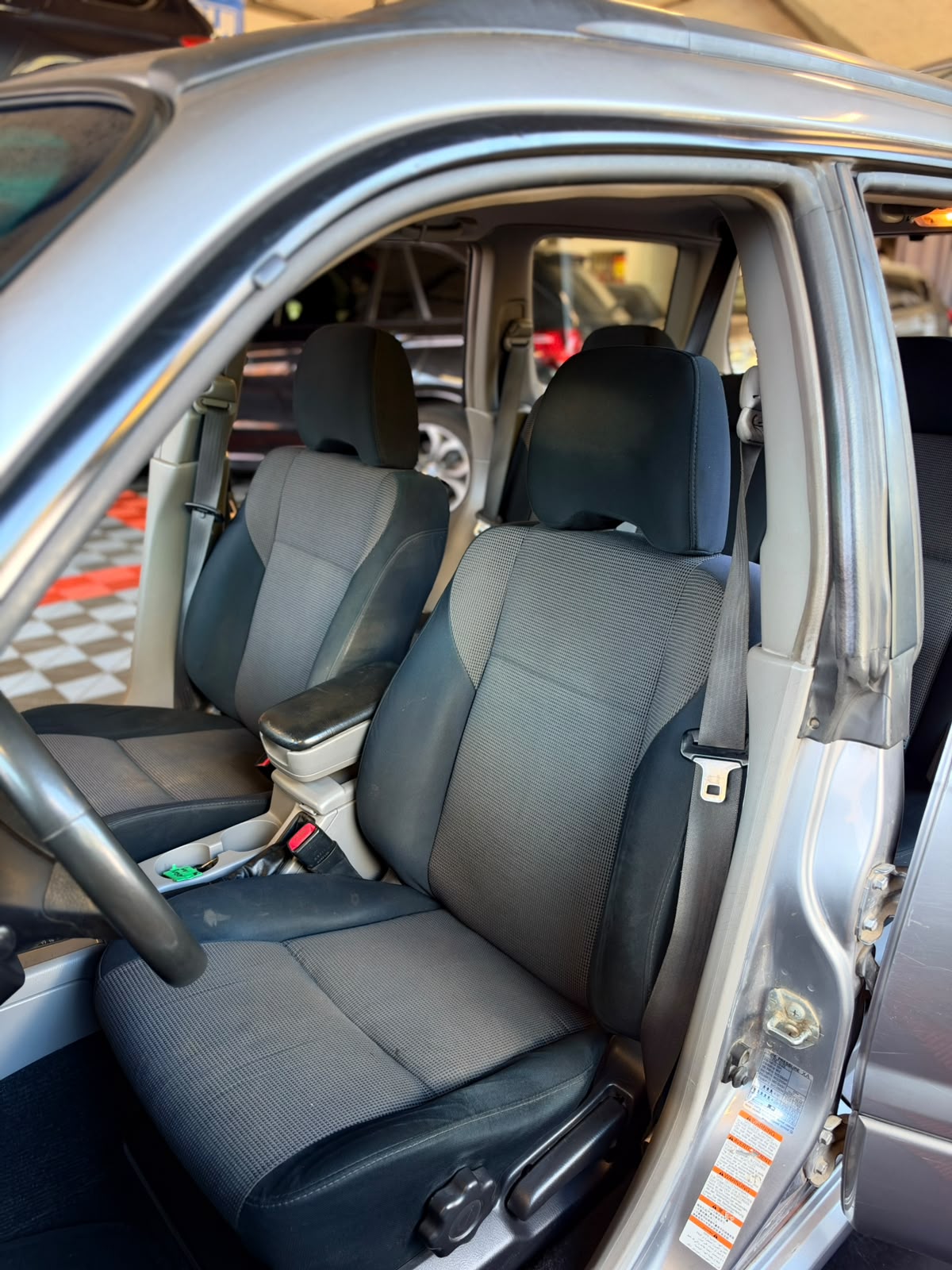 SUBARU Forester 2.0X (Swiss)-image-7