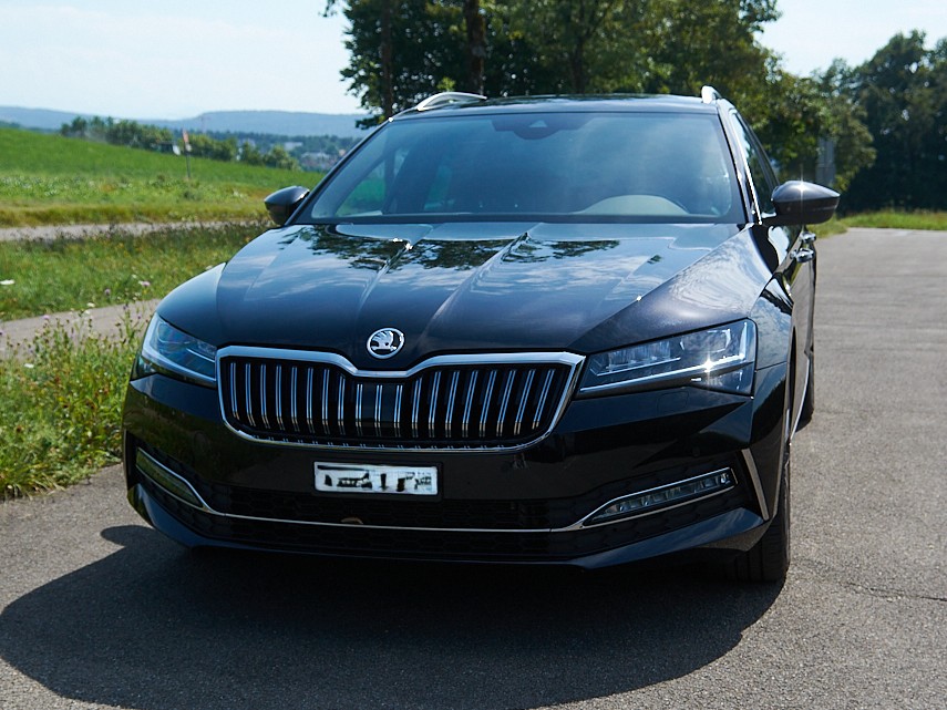 SKODA 2.0 TDI 200 L & K 4x4 DSG-image-1