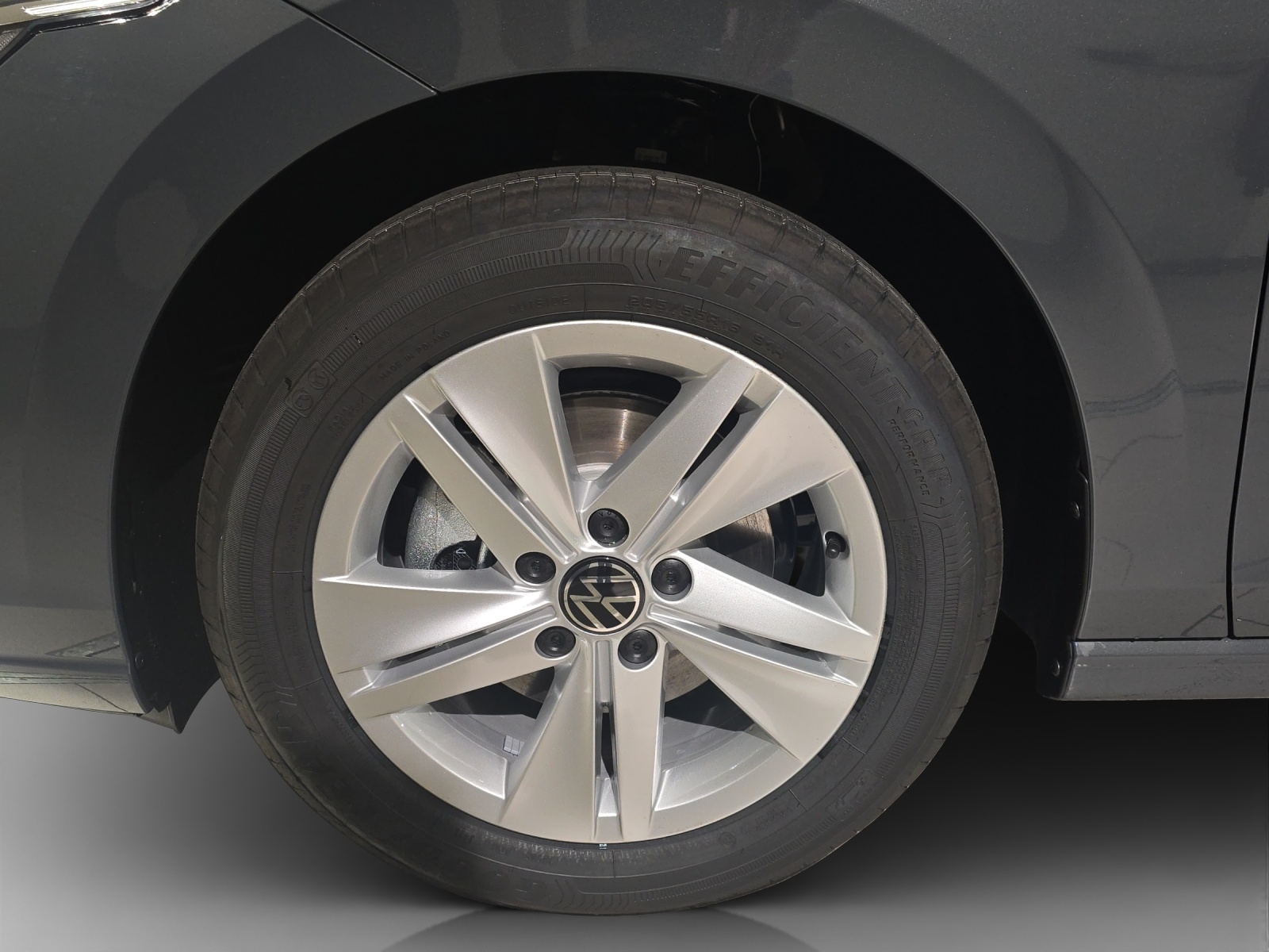 VW Golf 1.5 e TSI mHEV Value DSG-image-15