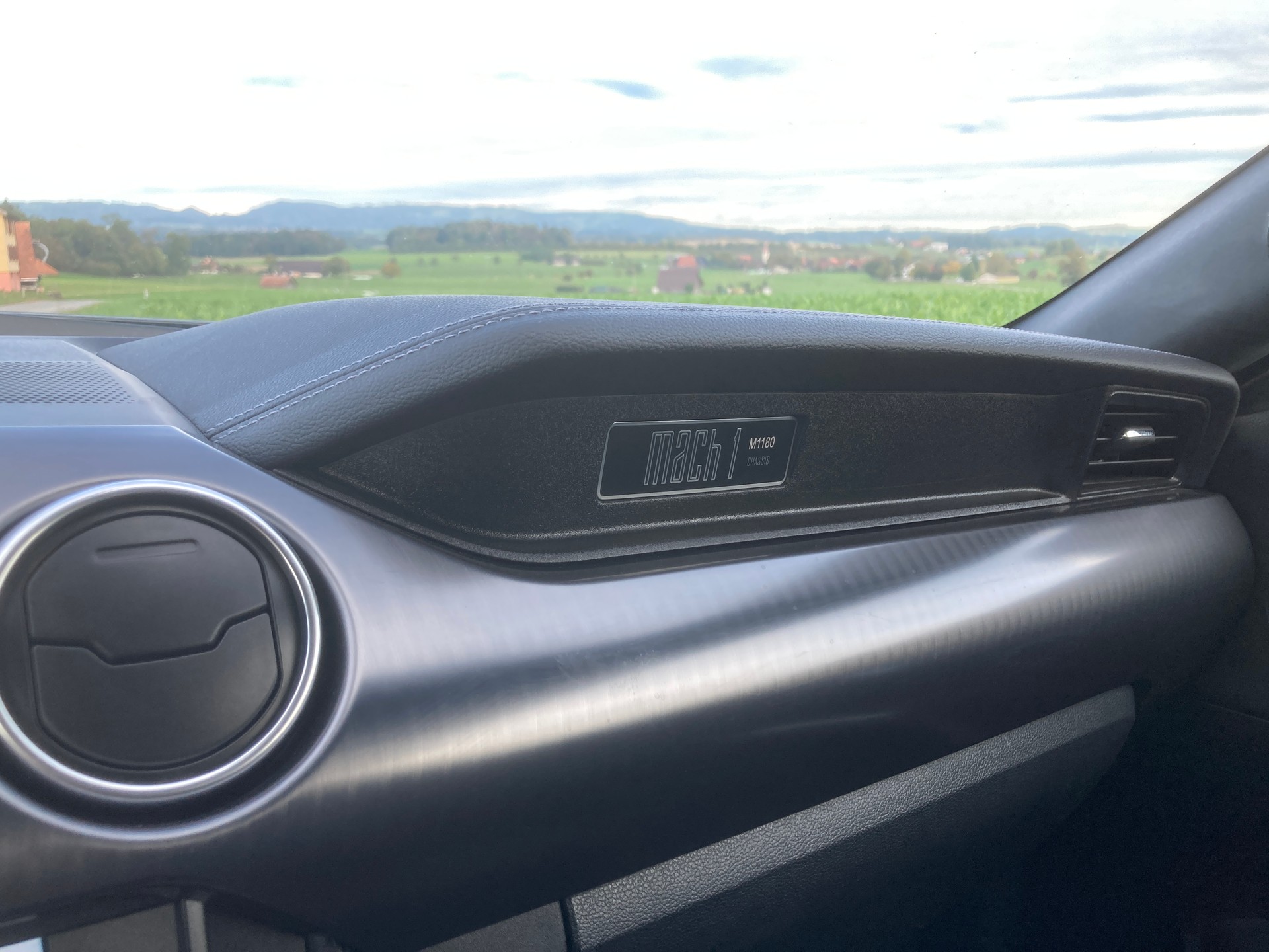 FORD Mustang Fastback 5.0 V8 Mach 1 Automat-image-14