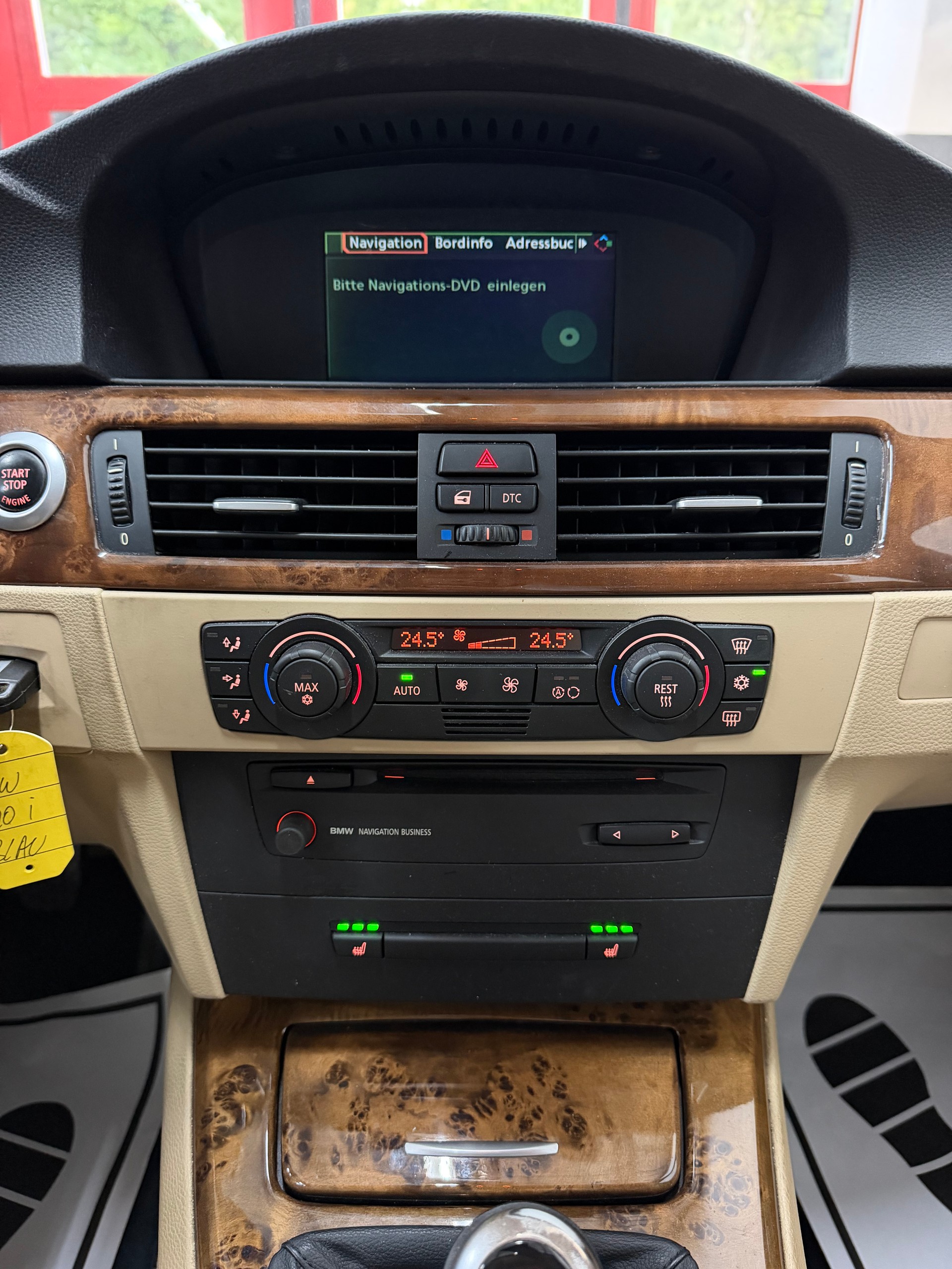 BMW 320i //NEU AB MFK!-image-11