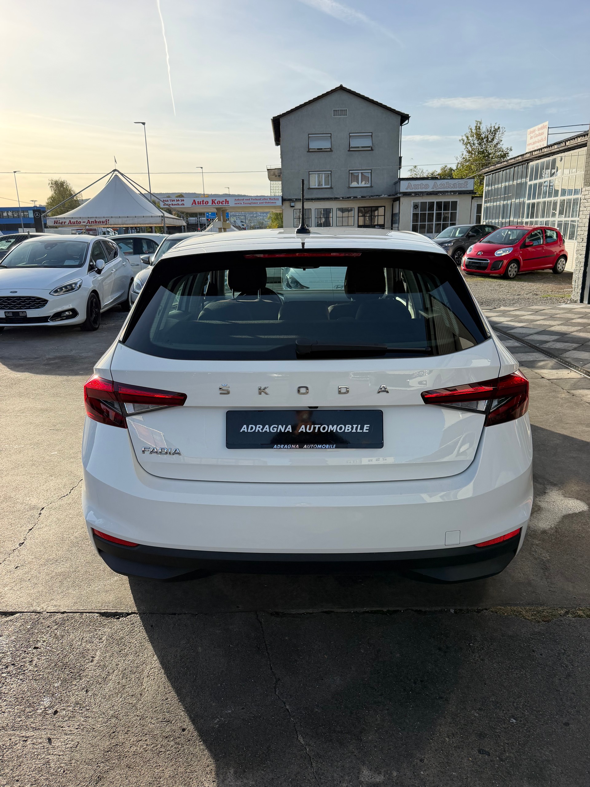 SKODA Fabia 1.0 MPI Ambition-image-7