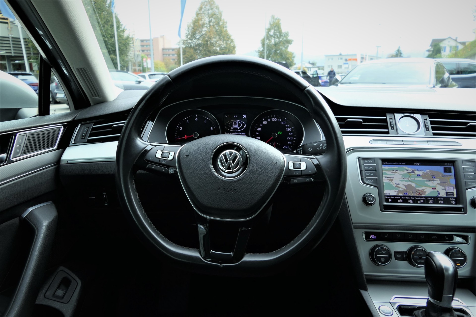 VW Passat 1.8 TSI BMT Comfortline DSG-image-6