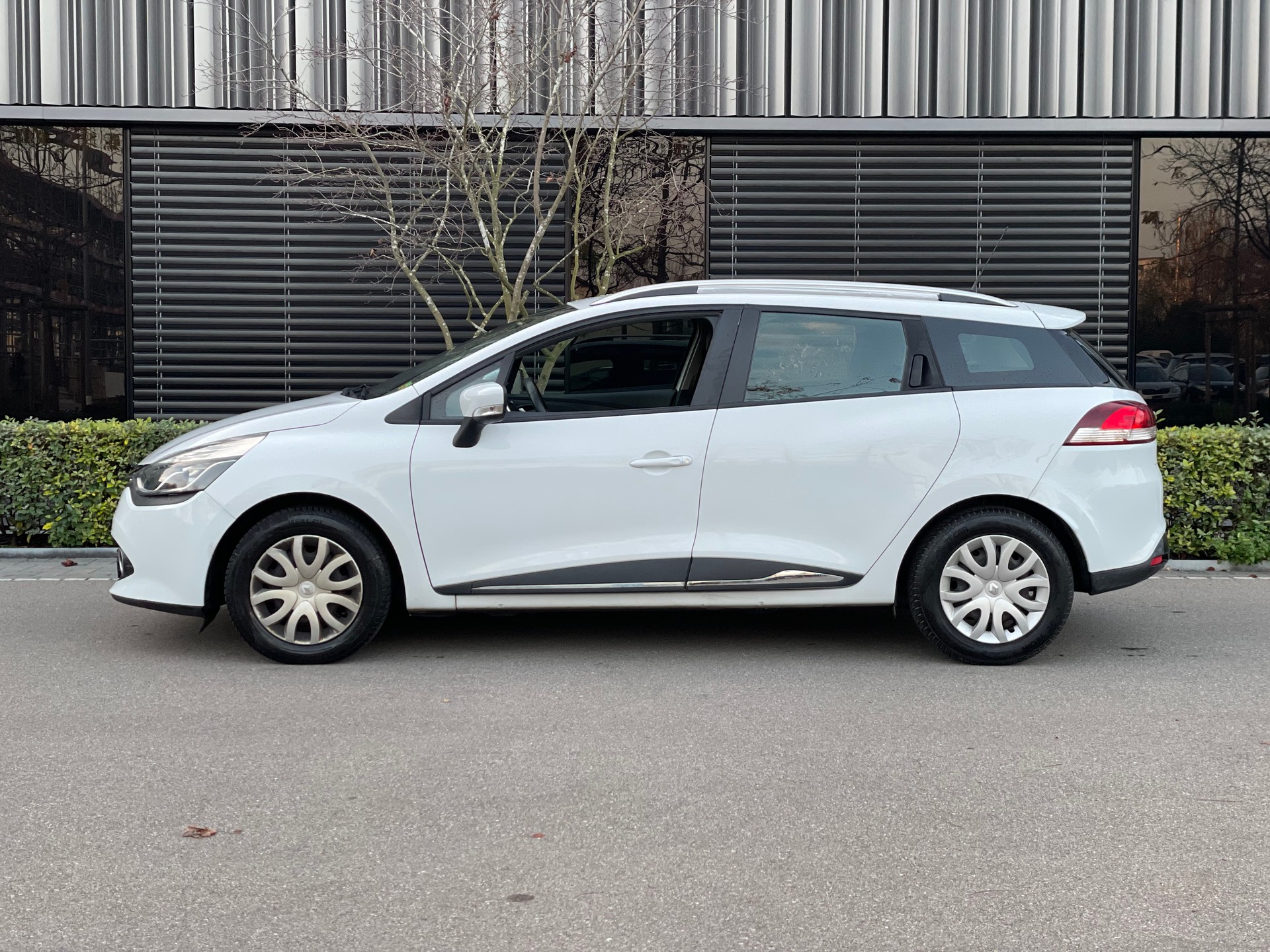 RENAULT Clio Grandtour 0.9 12V Expression-image-2