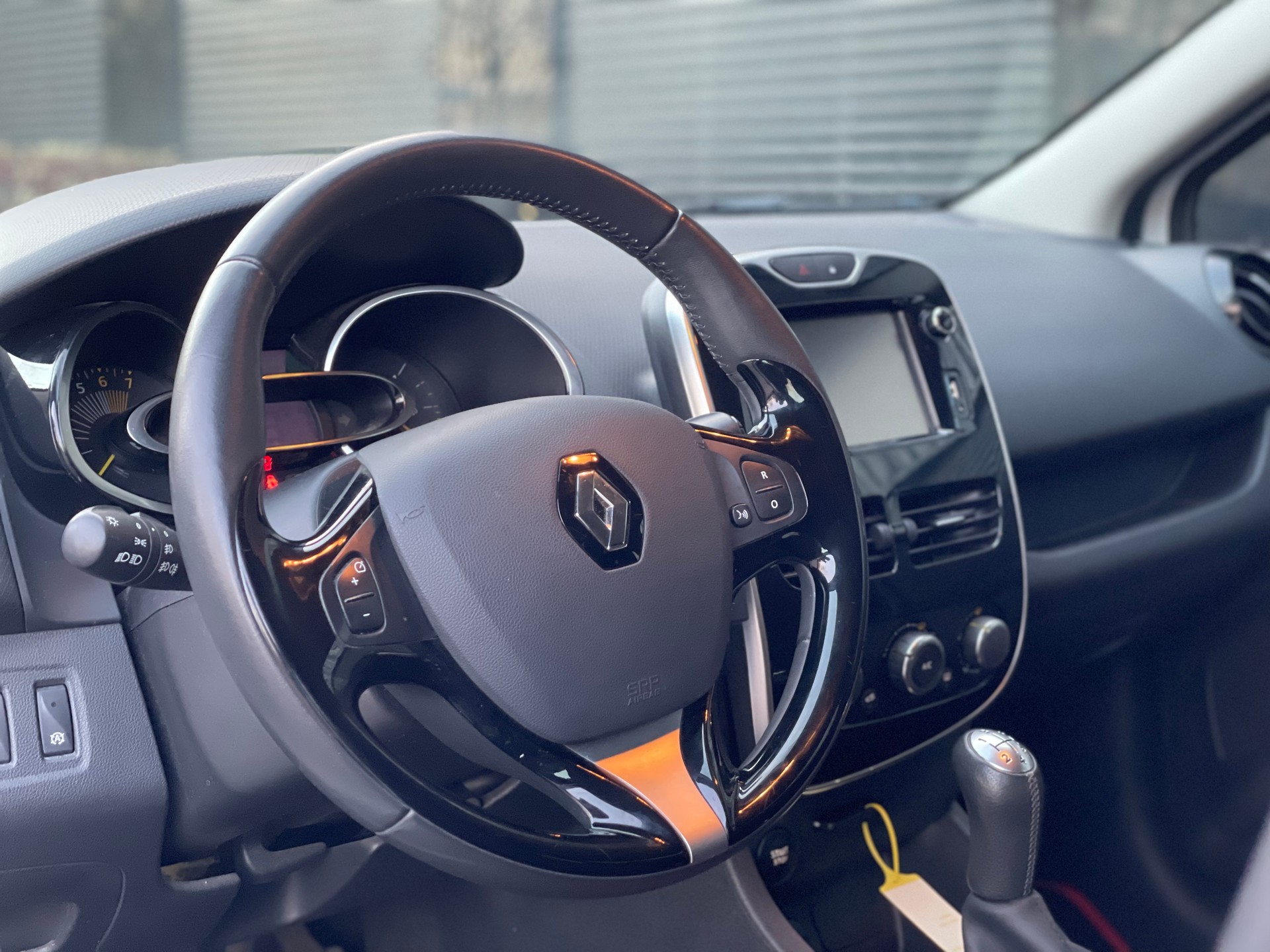 RENAULT Clio Grandtour 0.9 12V Expression-image-12