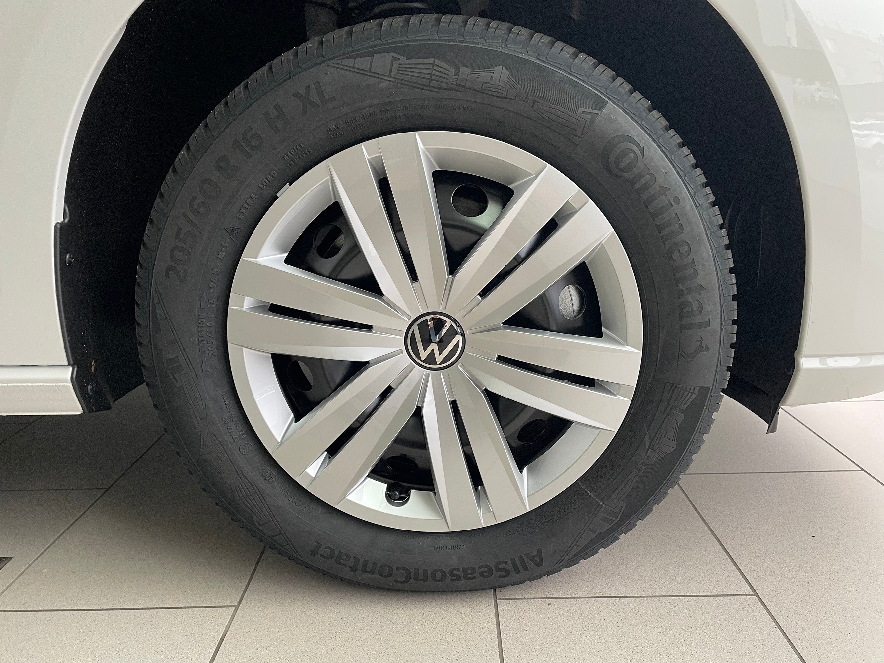 VW Caddy Cargo 1.5 TSI Entry-image-7