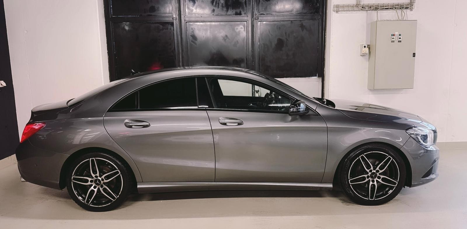 MERCEDES-BENZ CLA 200 Night Star 7G-DCT-image-8