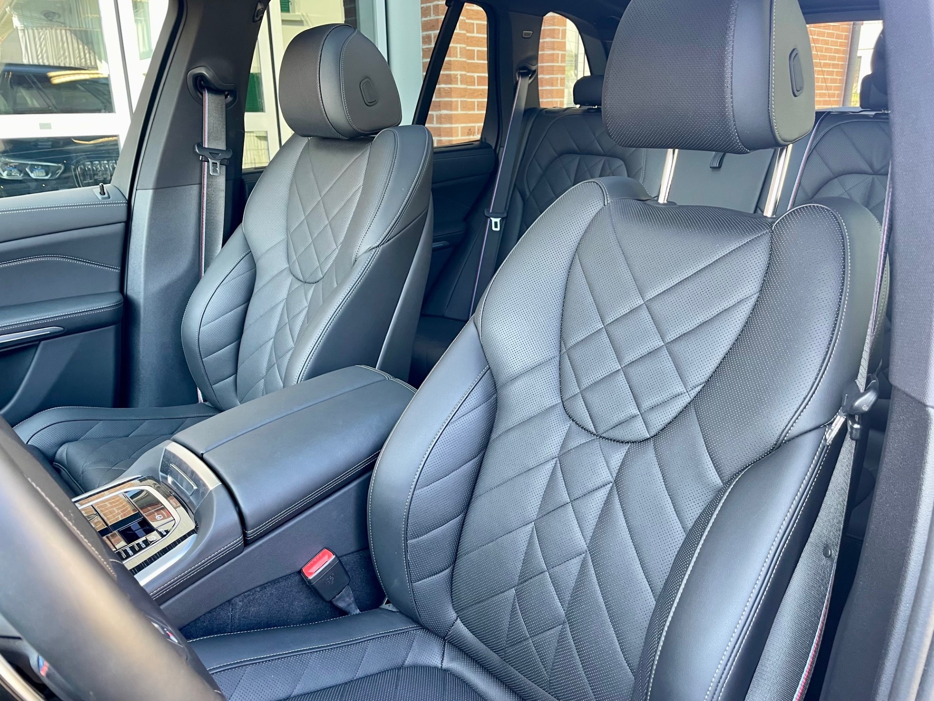 BMW X5 xDrive 48V M60i M Sport Pro Steptronic-image-6