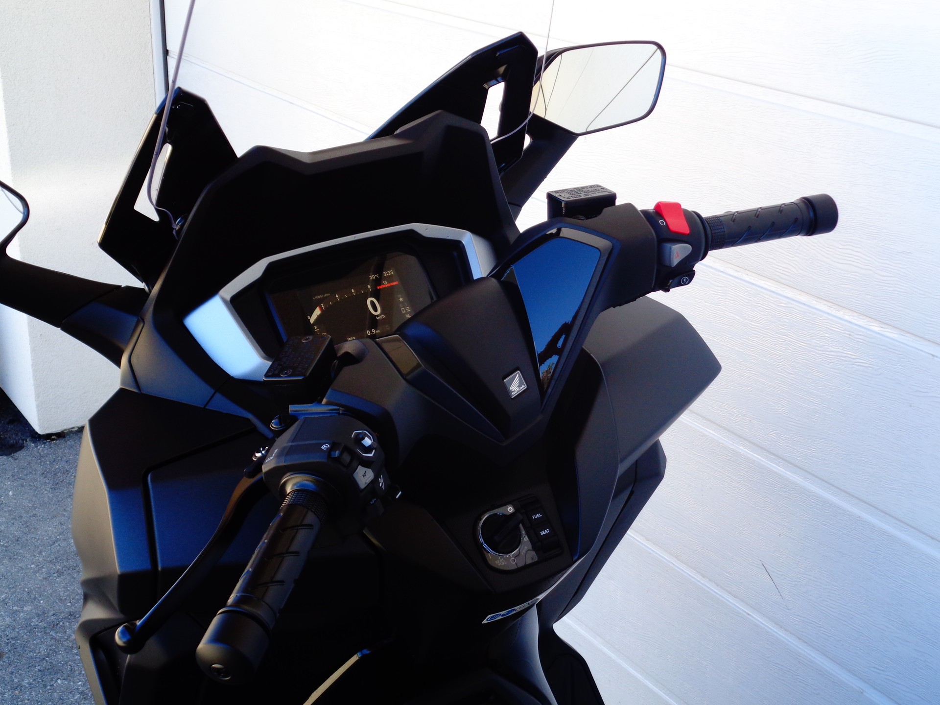 HONDA NSS 350 Smart Top Box-image-15