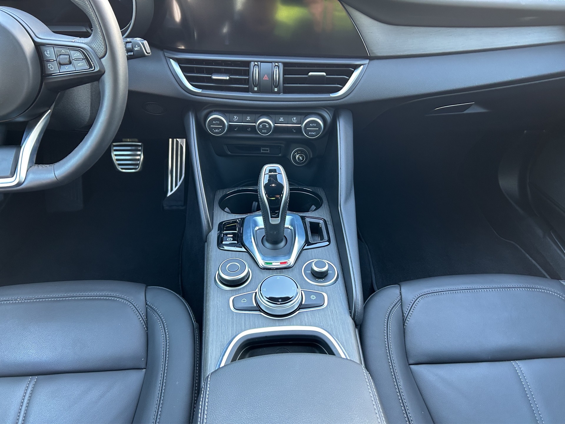 ALFA ROMEO Giulia 2.0 Ti Q4 AT8-image-15