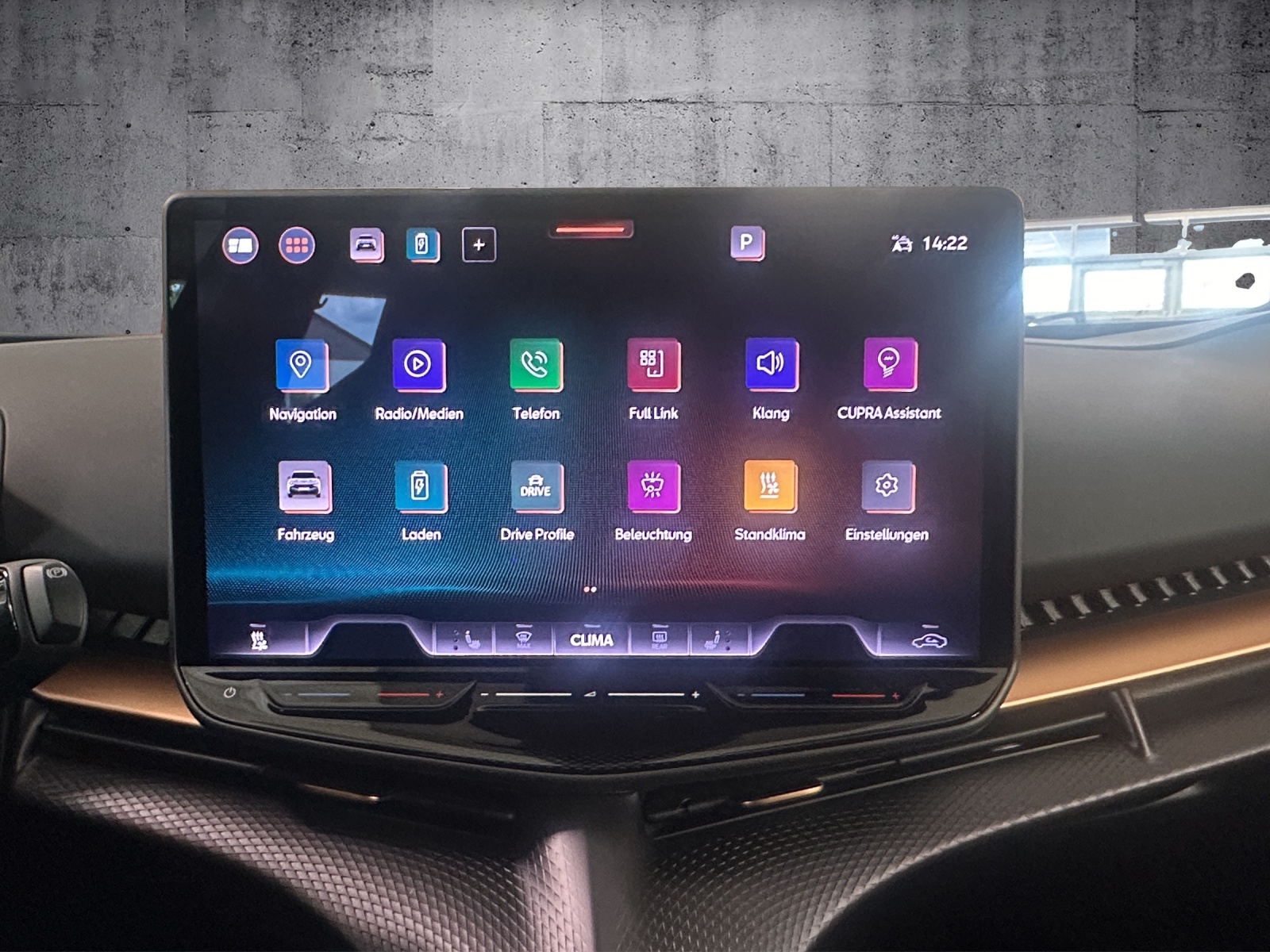 CUPRA Tavascan 77 kWh Edge 4D-image-10