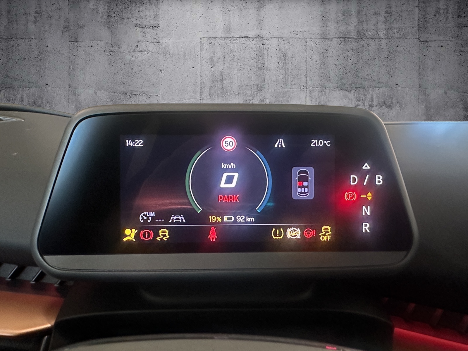 CUPRA Tavascan 77 kWh Edge 4D-image-9