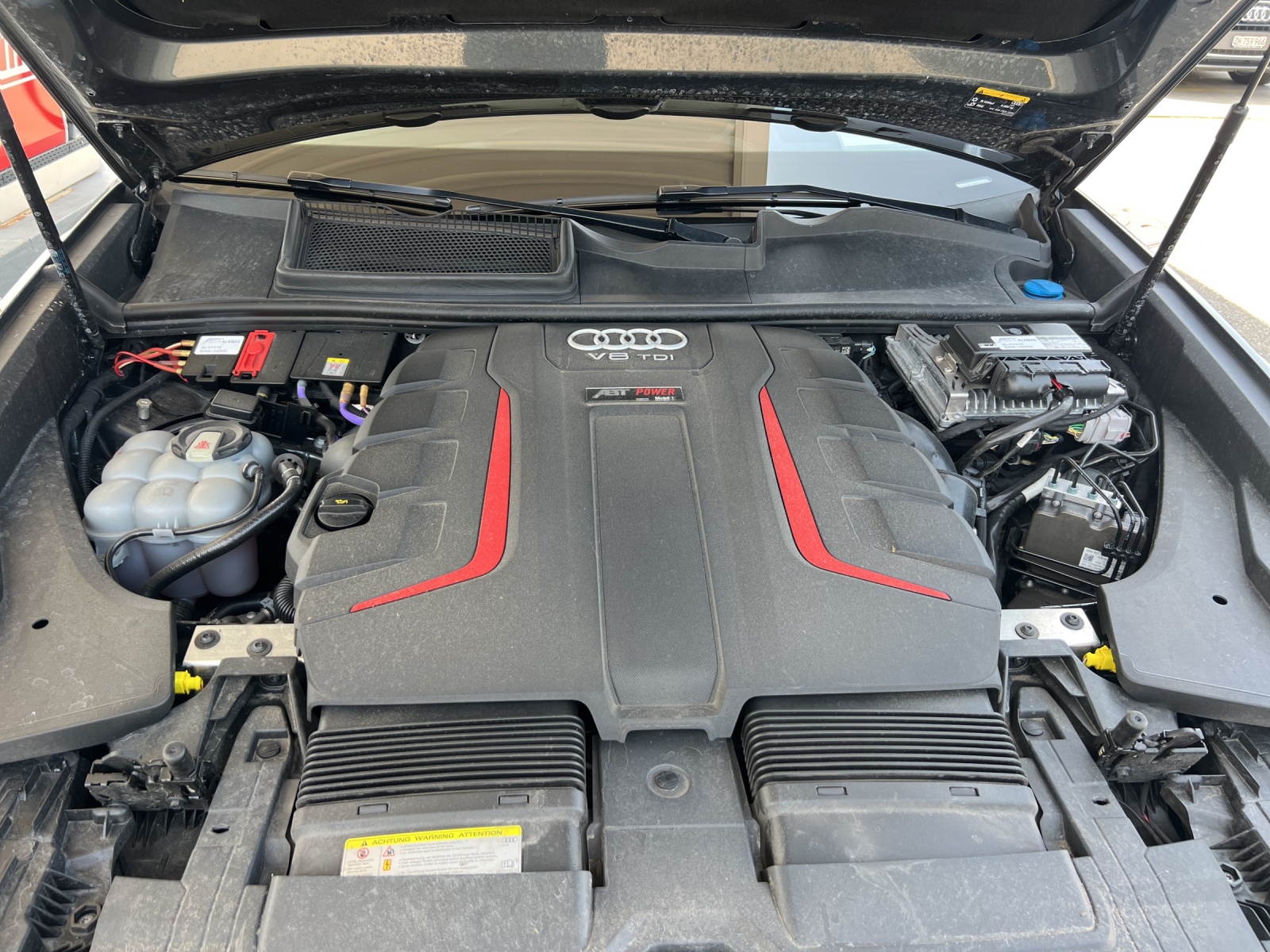 AUDI SQ8 50 TDI quattro tiptronic-image-14