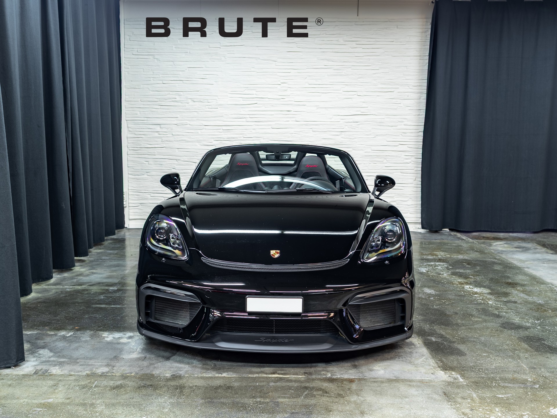 PORSCHE 718 Boxster Spyder *Porsche Approved*-image-3
