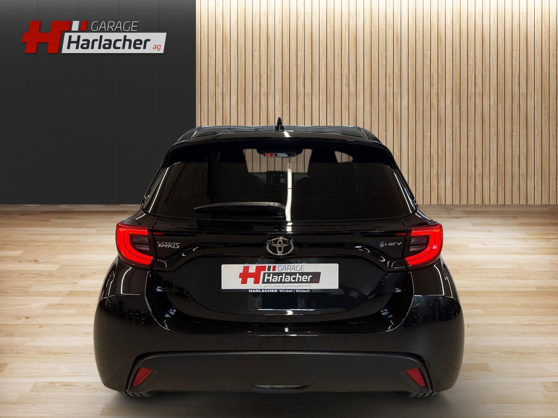 TOYOTA Yaris 1.5 Trend e-CVT-image-5