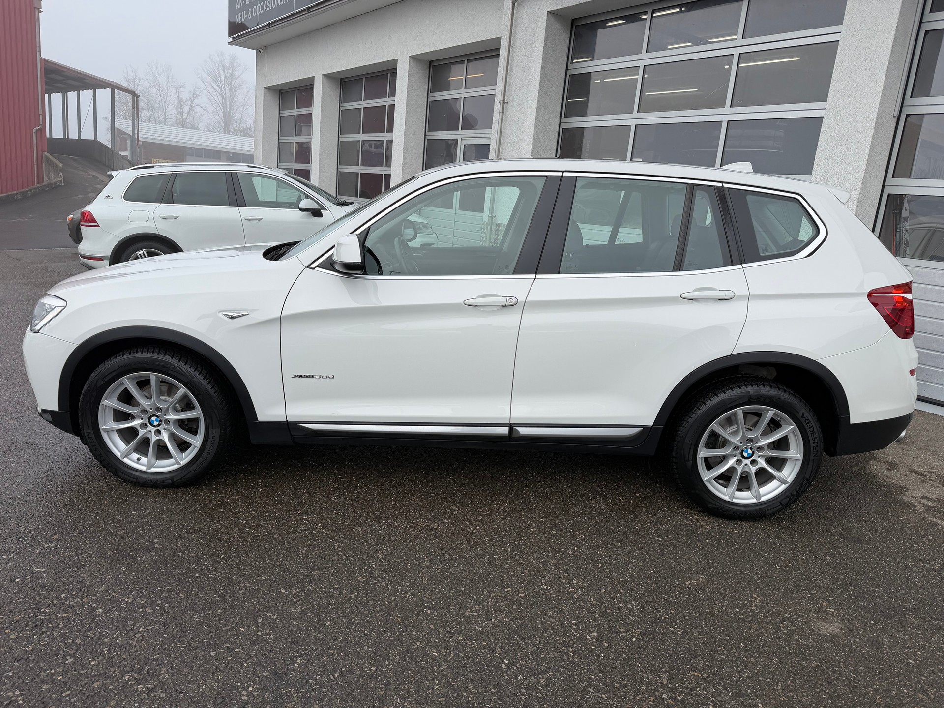BMW X3 xDrive 30d xLine Steptronic-showroom-element-1