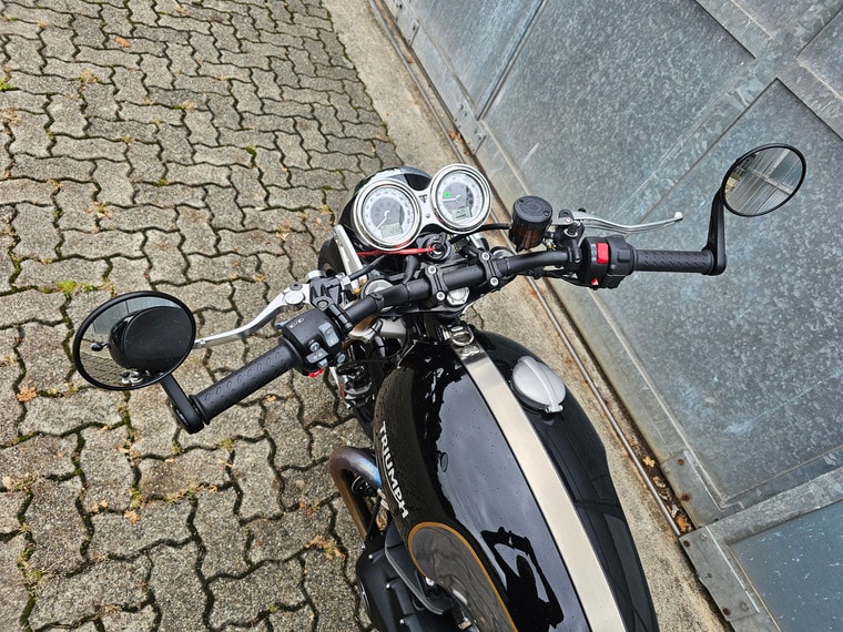 TRIUMPH Thruxton 1200 i RS ABS-showroom-element-2