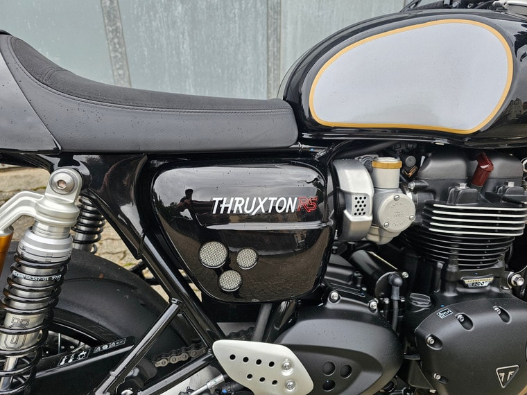 TRIUMPH Thruxton 1200 i RS ABS-showroom-element-3