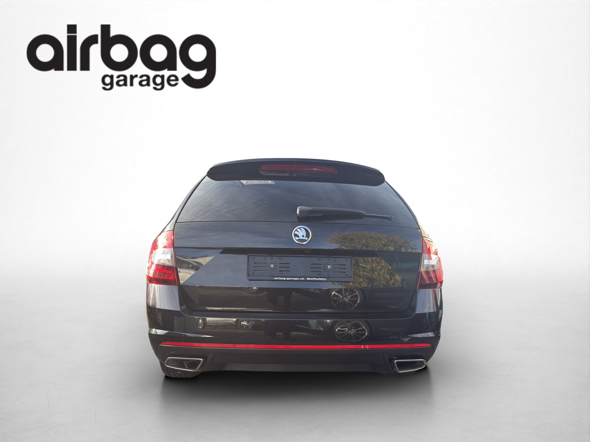 SKODA Octavia Combi 2.0 TDI RS 4x4 DSG-image-3