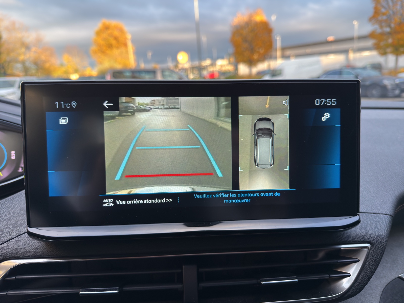 PEUGEOT 5008 136 e-DCS6 GT-image-23