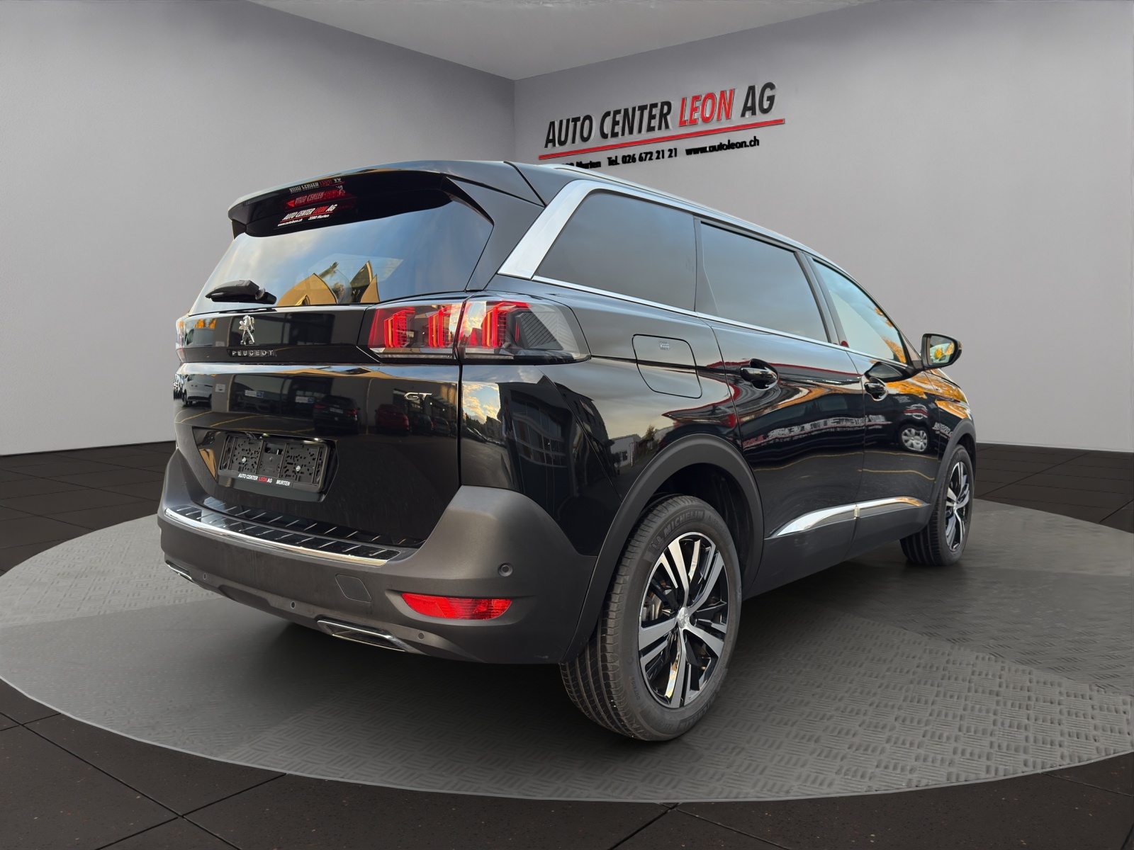PEUGEOT 5008 136 e-DCS6 GT-image-5