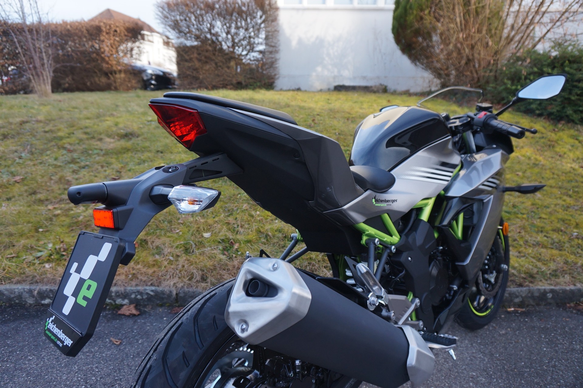 KAWASAKI Ninja 125 ABS MY26-image-5