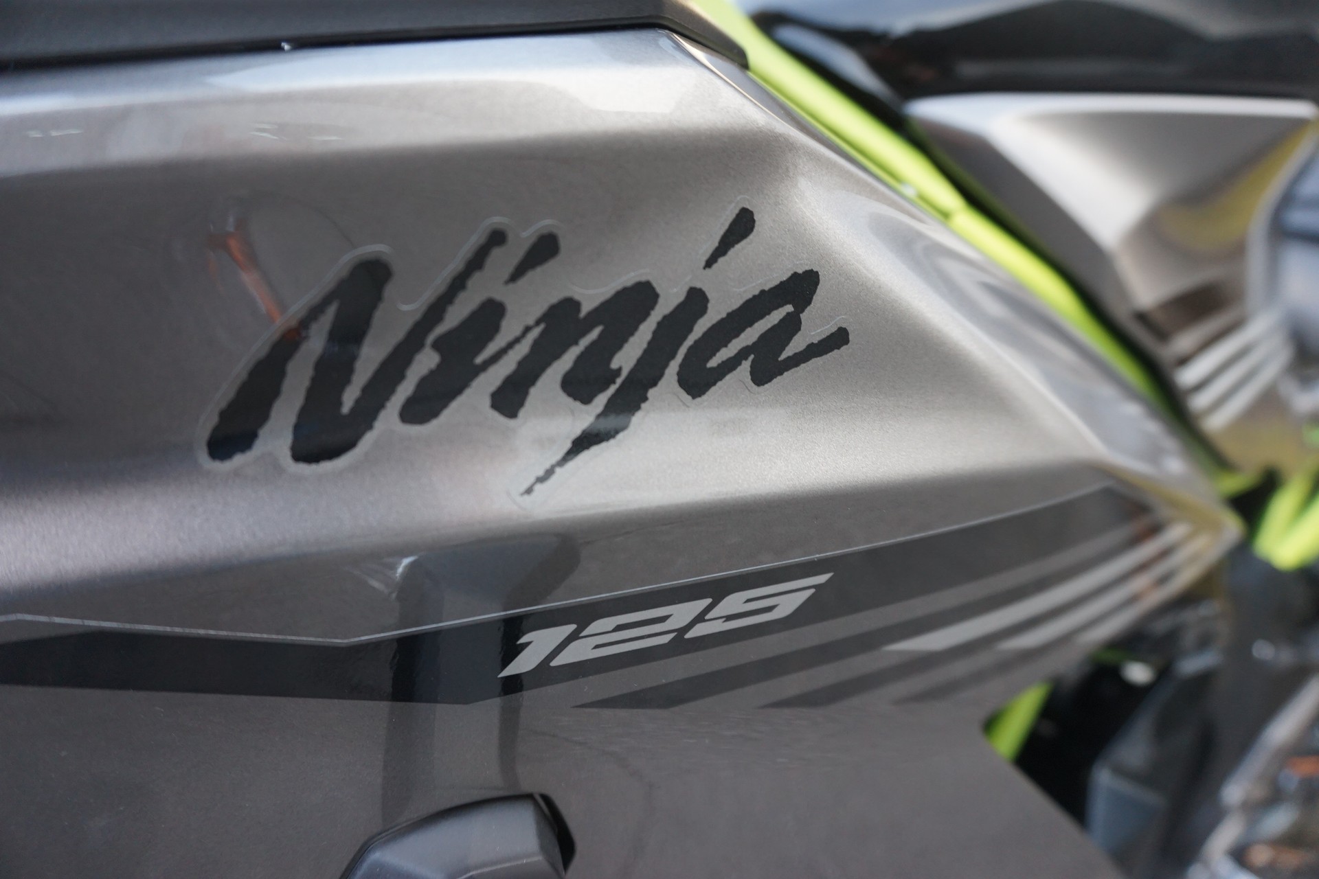KAWASAKI Ninja 125 ABS MY26-image-8