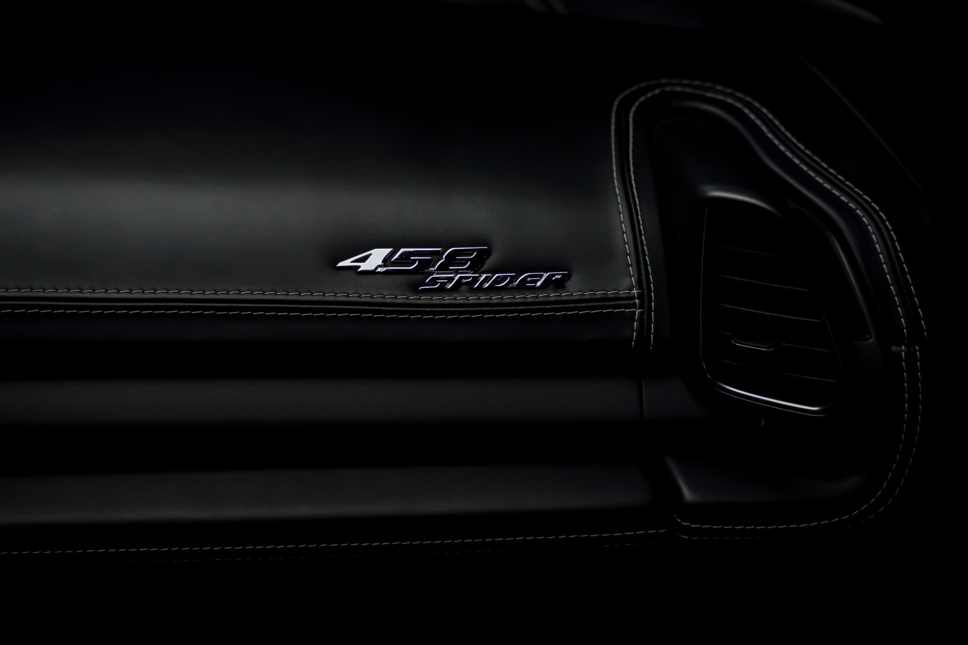 FERRARI 458 Spider Italia 4.5 V8-image-22