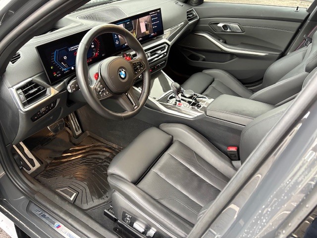BMW M3 Competition xDrive Touring-image-8