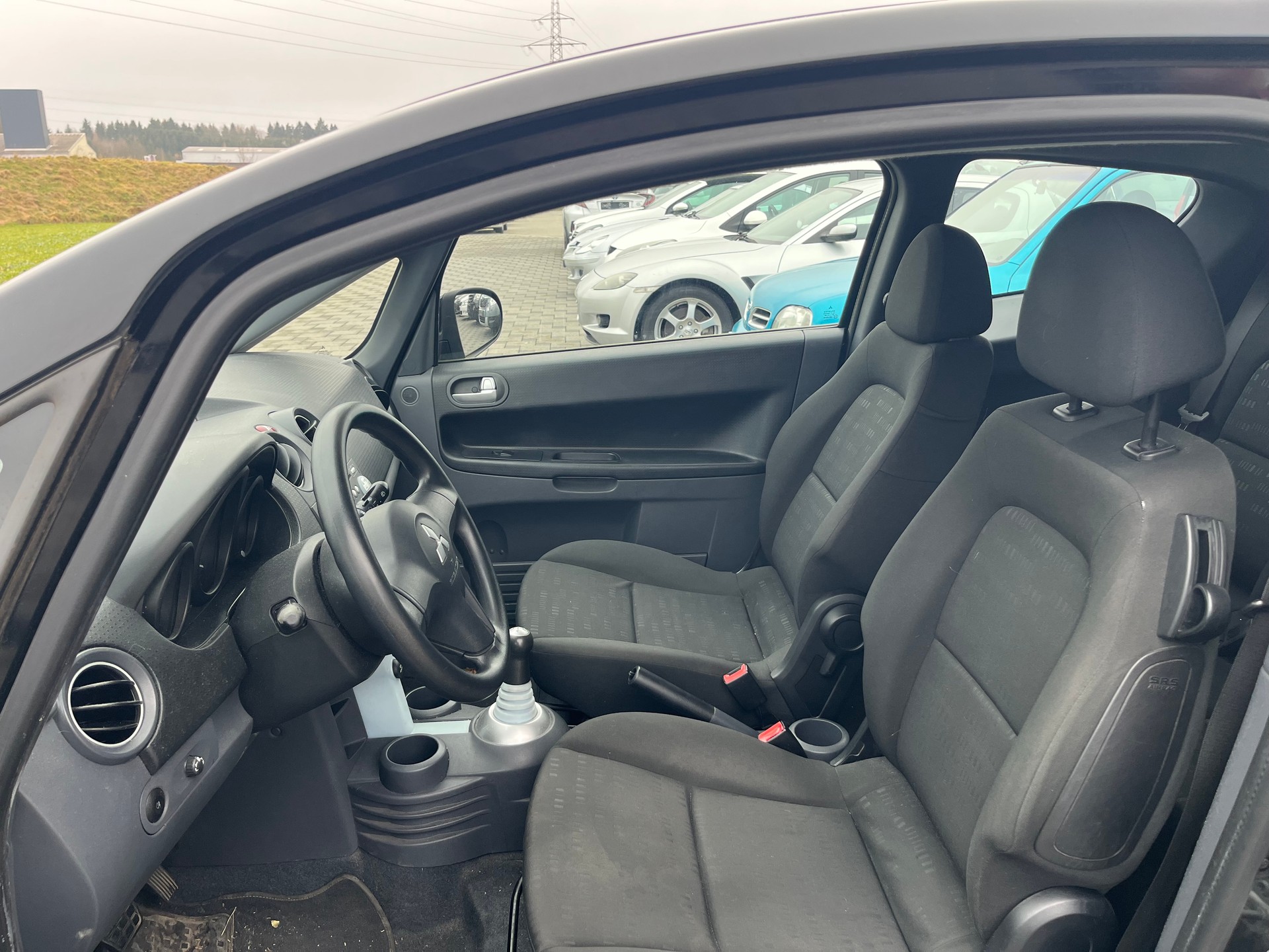 MITSUBISHI Colt 1.3 16V Fashion-image-8