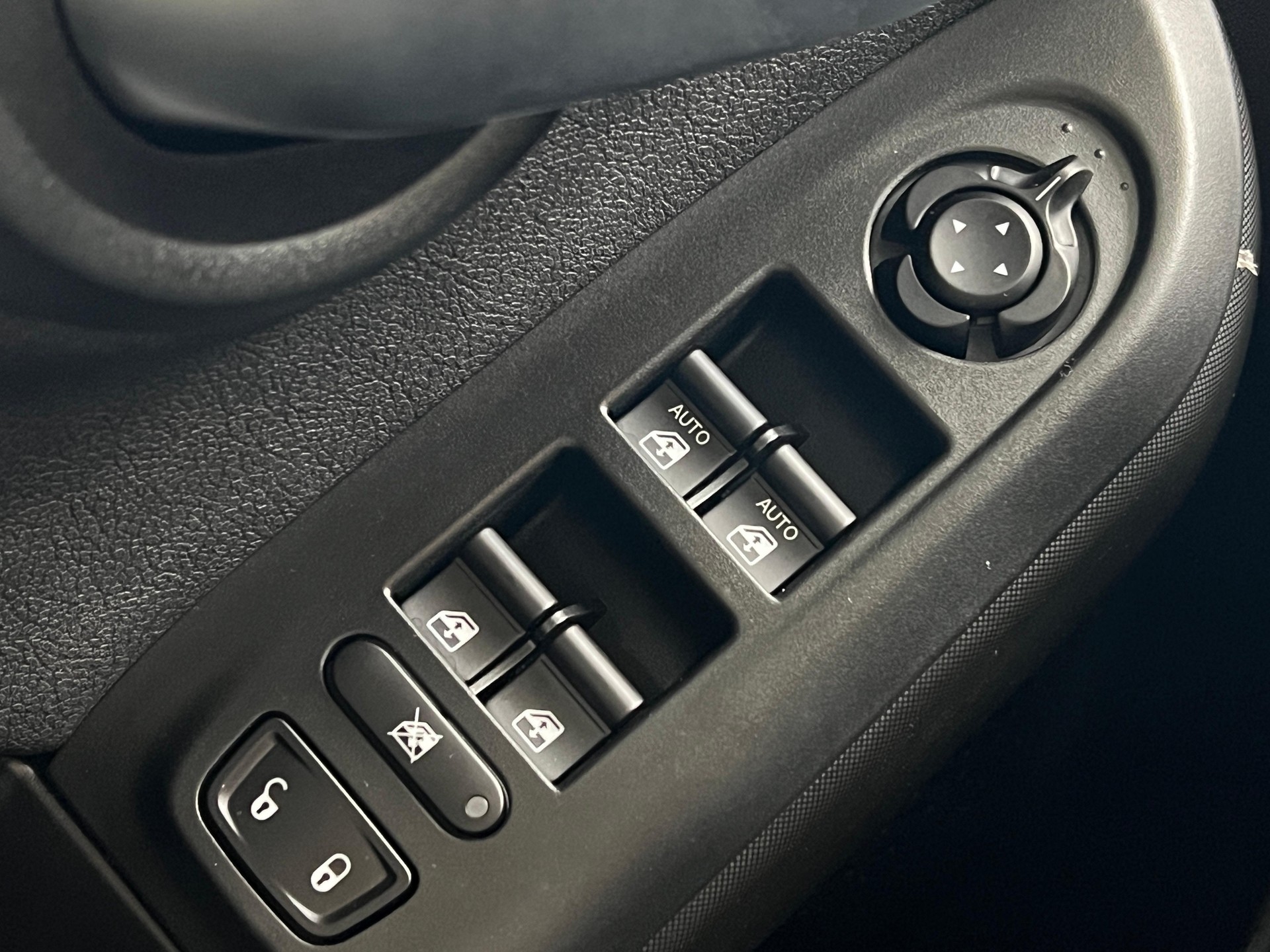FIAT 500 X 1.5 Hybrid Dolcevita-image-16