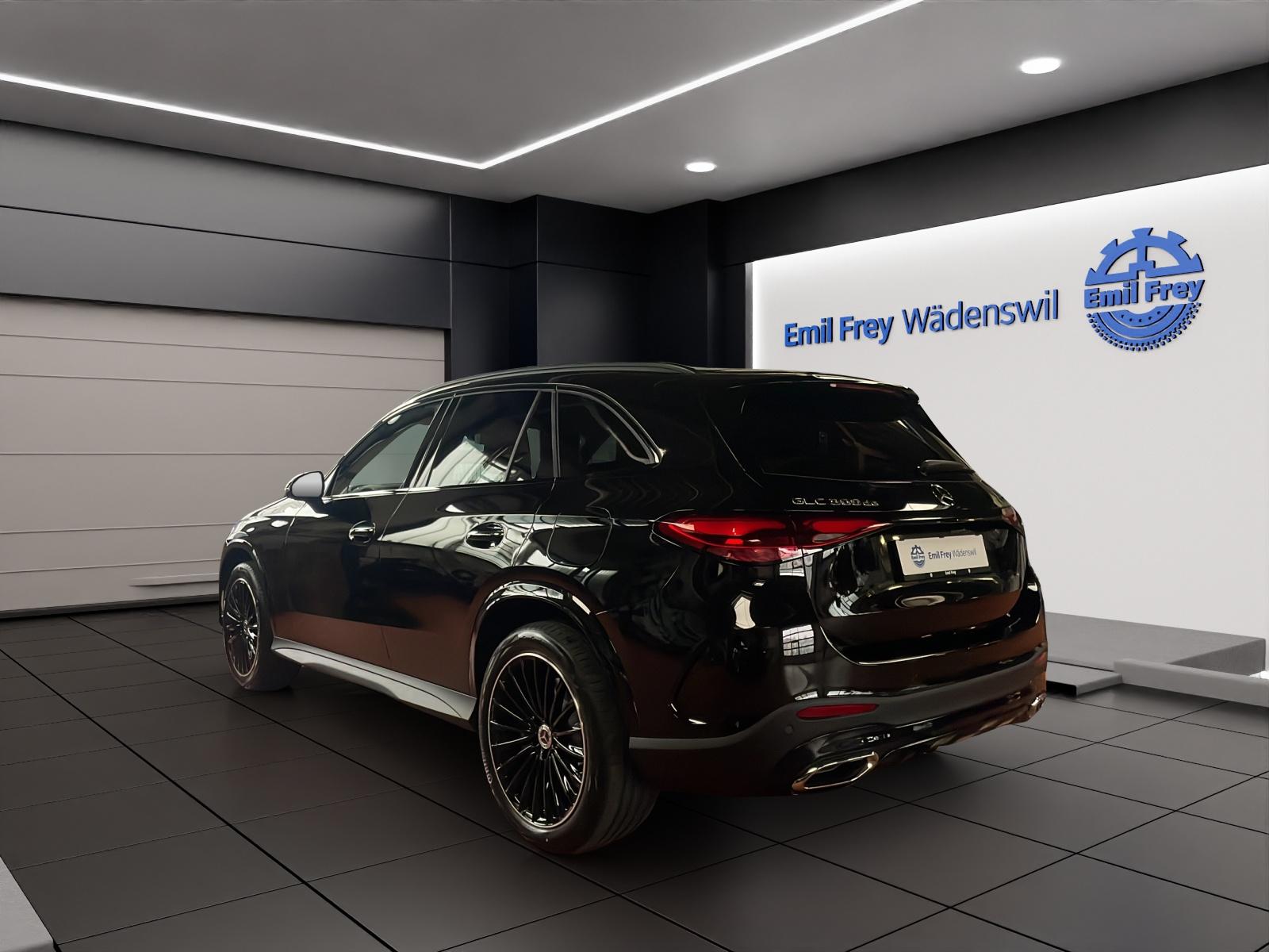 MERCEDES-BENZ GLC 300 de 4MATIC EQ Star AMG Line-image-2