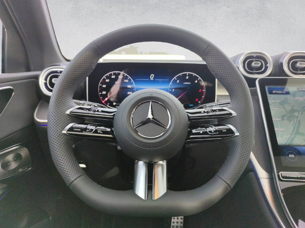 MERCEDES-BENZ GLC 220 d AMG Line 4Matic-image-11