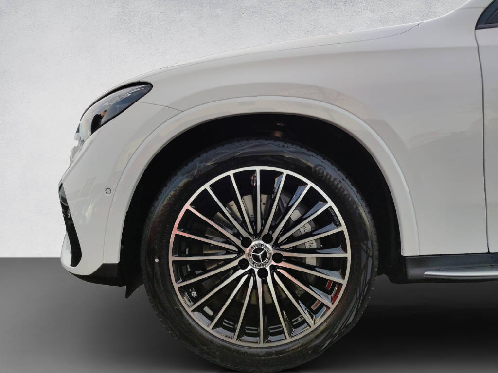 MERCEDES-BENZ GLC 220 d AMG Line 4Matic-image-6